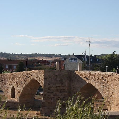Albergue La Encina Hospital de Órbigo Εξωτερικό φωτογραφία
