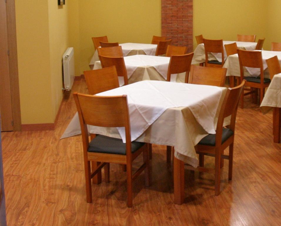 Albergue La Encina Hospital de Órbigo Εξωτερικό φωτογραφία