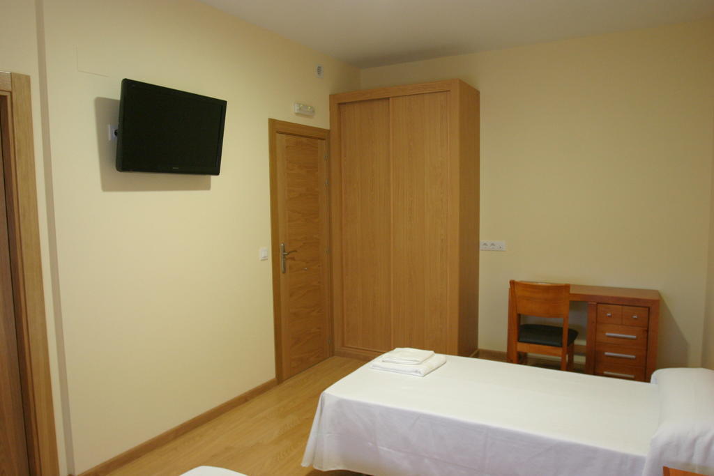 Albergue La Encina Hospital de Órbigo Δωμάτιο φωτογραφία