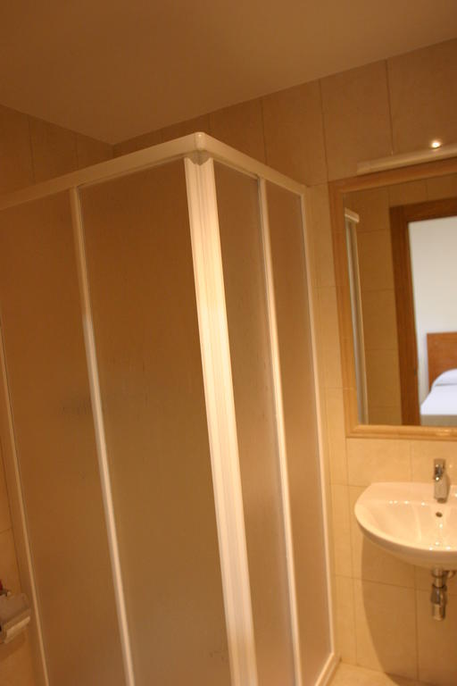 Albergue La Encina Hospital de Órbigo Δωμάτιο φωτογραφία