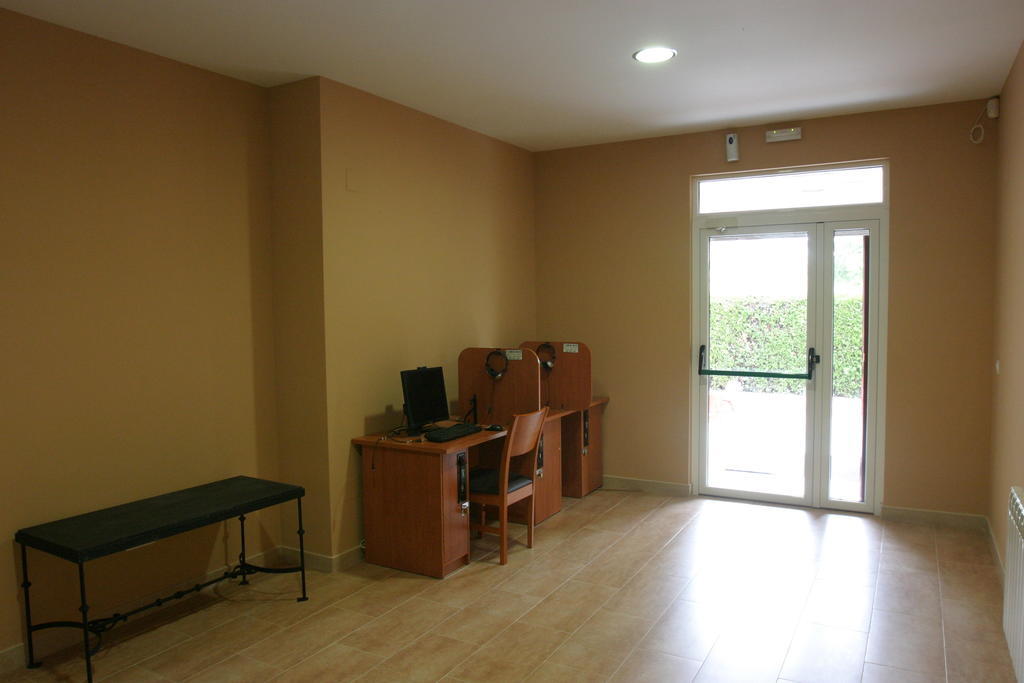 Albergue La Encina Hospital de Órbigo Εξωτερικό φωτογραφία